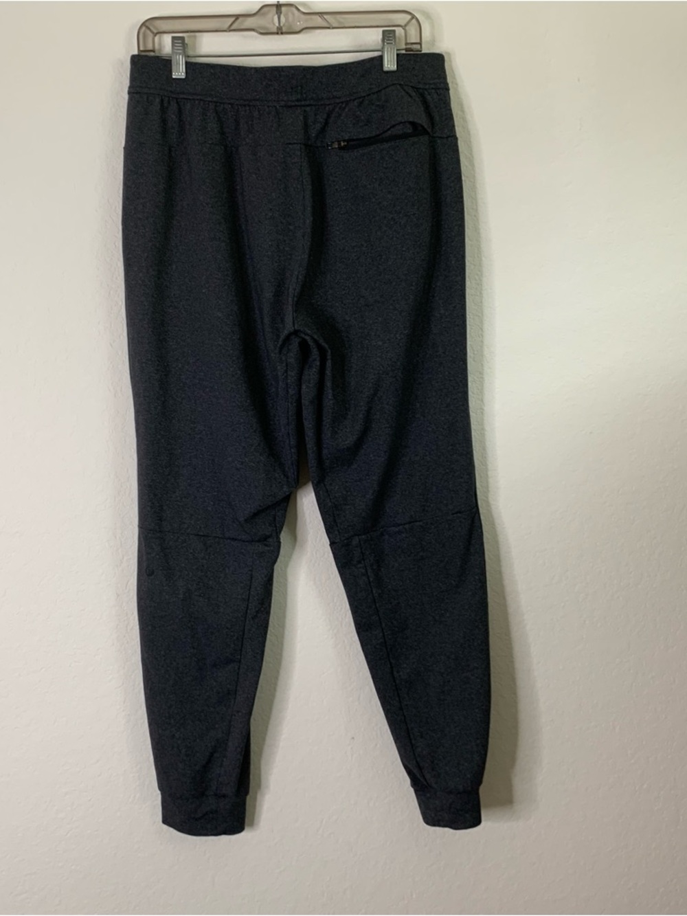 Lululemon Mens gray intent joggers L - Picture 4 of 10